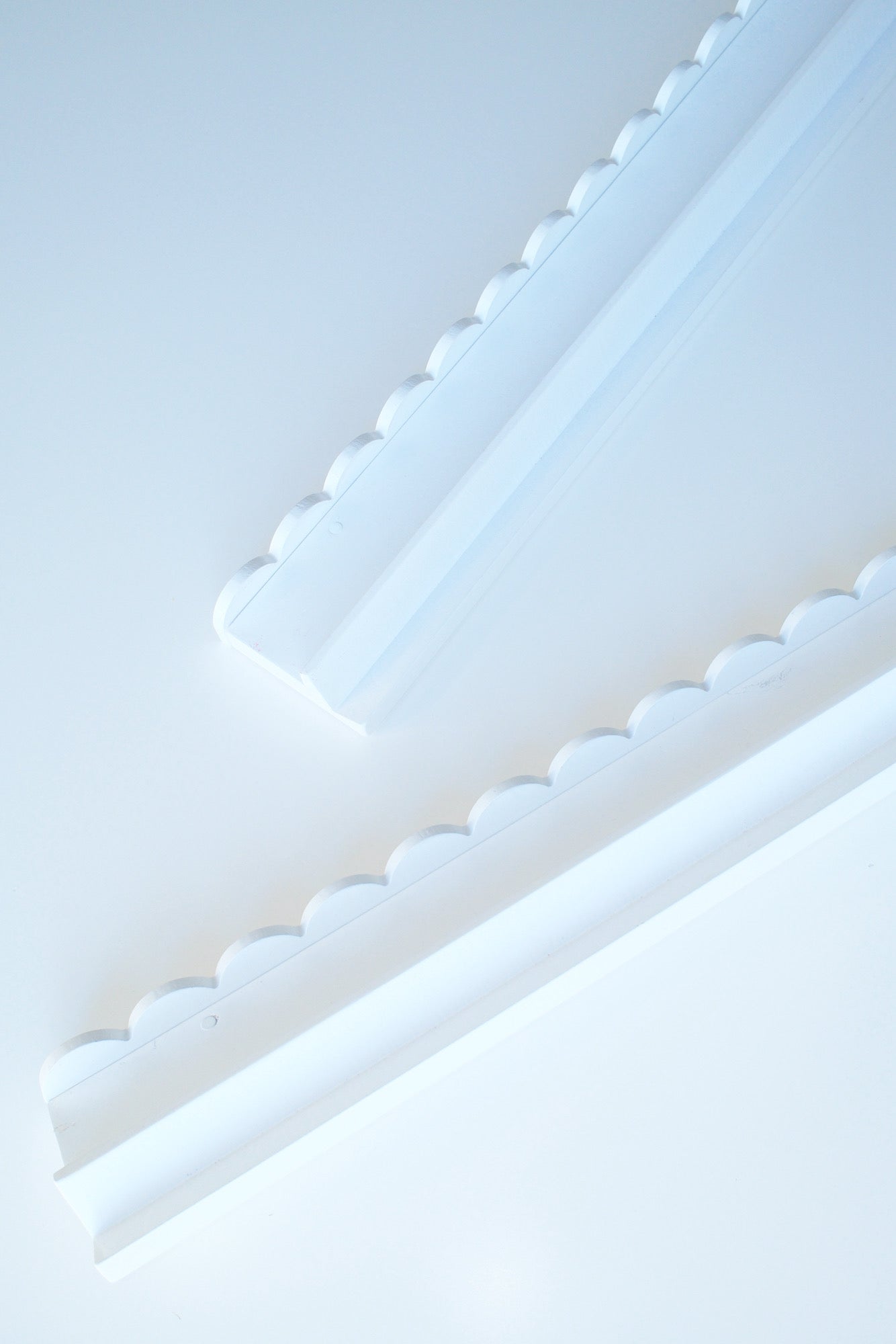 20" Scalloped Wooden Racks for Mahjong